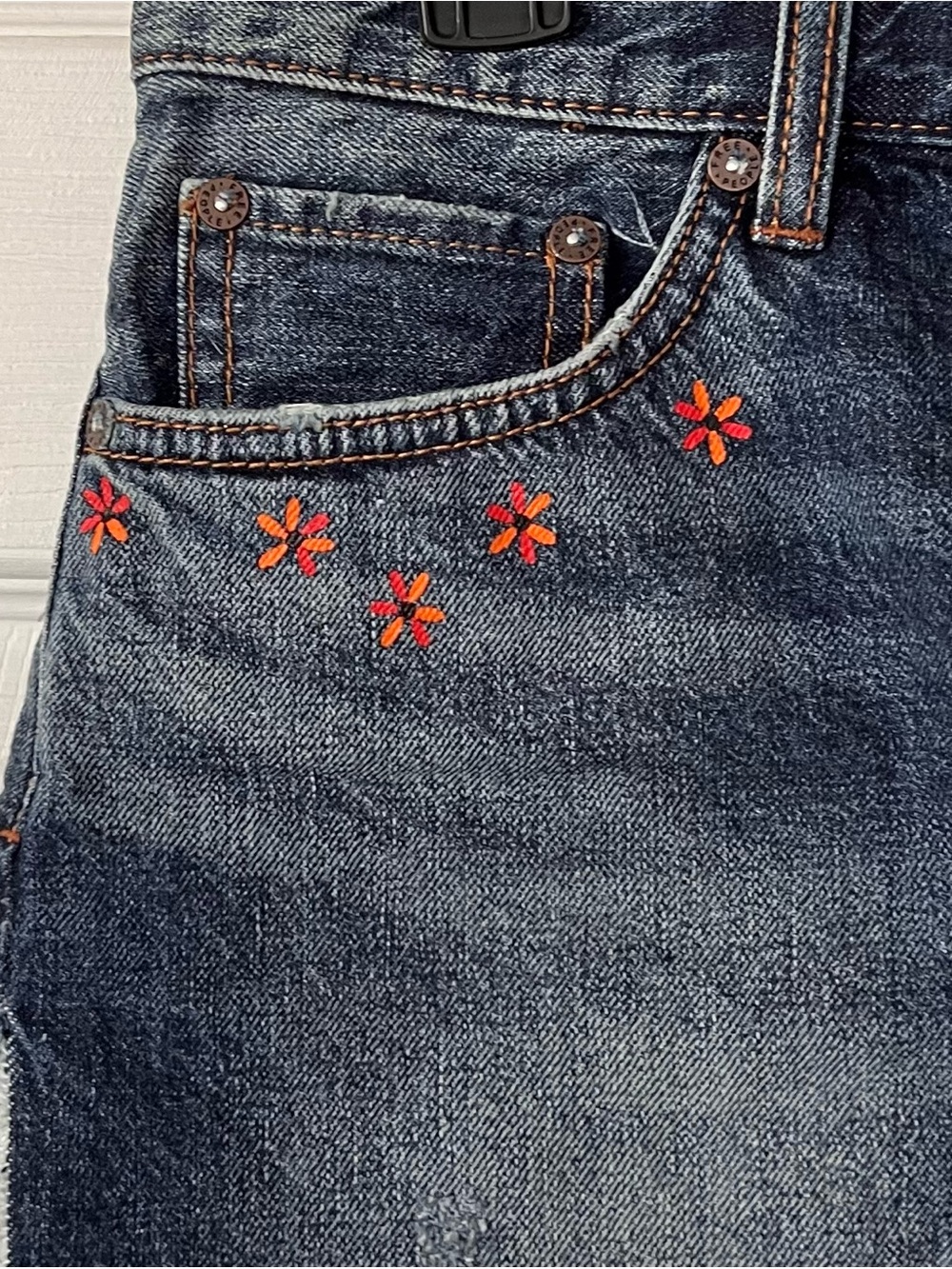 We The Free Fields of Sun Denim Shorts - Picture 2 of 7